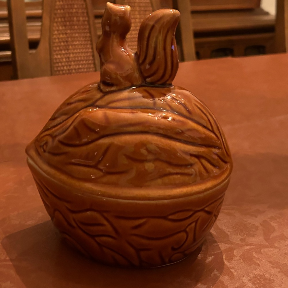 Ceramic Canister - Picture 2 of 4